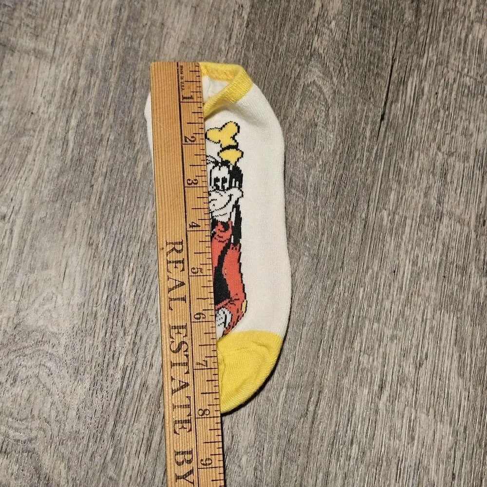 Disney Ankle Socks Lot of 5 Donald, Mickey (2), Minnie, and Goofy Size 5-8 Kids